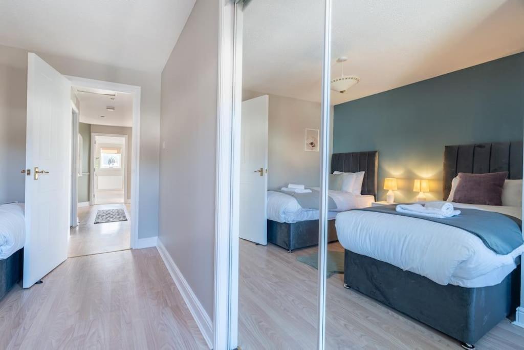Apartment Penthouse At The Bay Near Edinburgh *