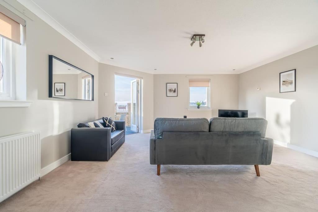 Penthouse At The Bay Near Edinburgh *